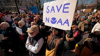 Hundreds of demonstrators gather to protest against Department of Government Efficiency (DOGE) cuts outside the headquarters of the National Oceanic and Atmospheric Administration in Silver Spring, Maryland. File image/ AFP