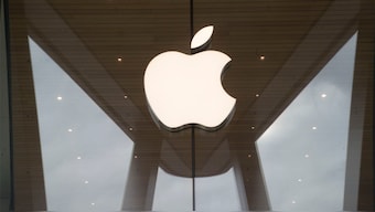 US judge calls out apple in App Store case. AP