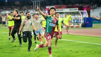 Mohun Bagan's Apuia Ralte celebrates scoring the winner against Jamshedpur FC as the Mariners progress to the ISL 2024-25 final. Image: ISL

