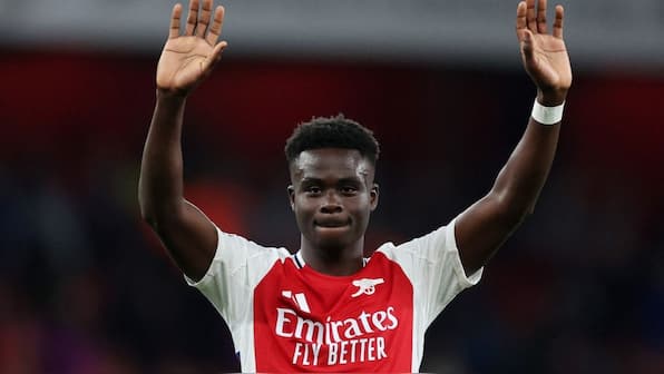 Saka scores in Arsenal win on return from injury; Man Utd suffer another defeat thanks to Elanga's wonder goal