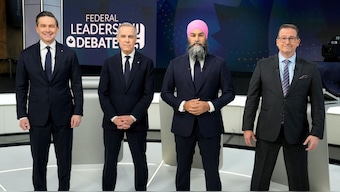 Conservative Leader Pierre Poilievre, Liberal Party leader and Prime Minister Mark Carney, New Democratic Party Leader Jagmeet Singh, and Bloc Quebecois Leader Yves-Francois Blanchet, take part in a group photo prior to the English-language federal election leaders' debate, in Montreal, April 17, 2025. File Image/Reuters