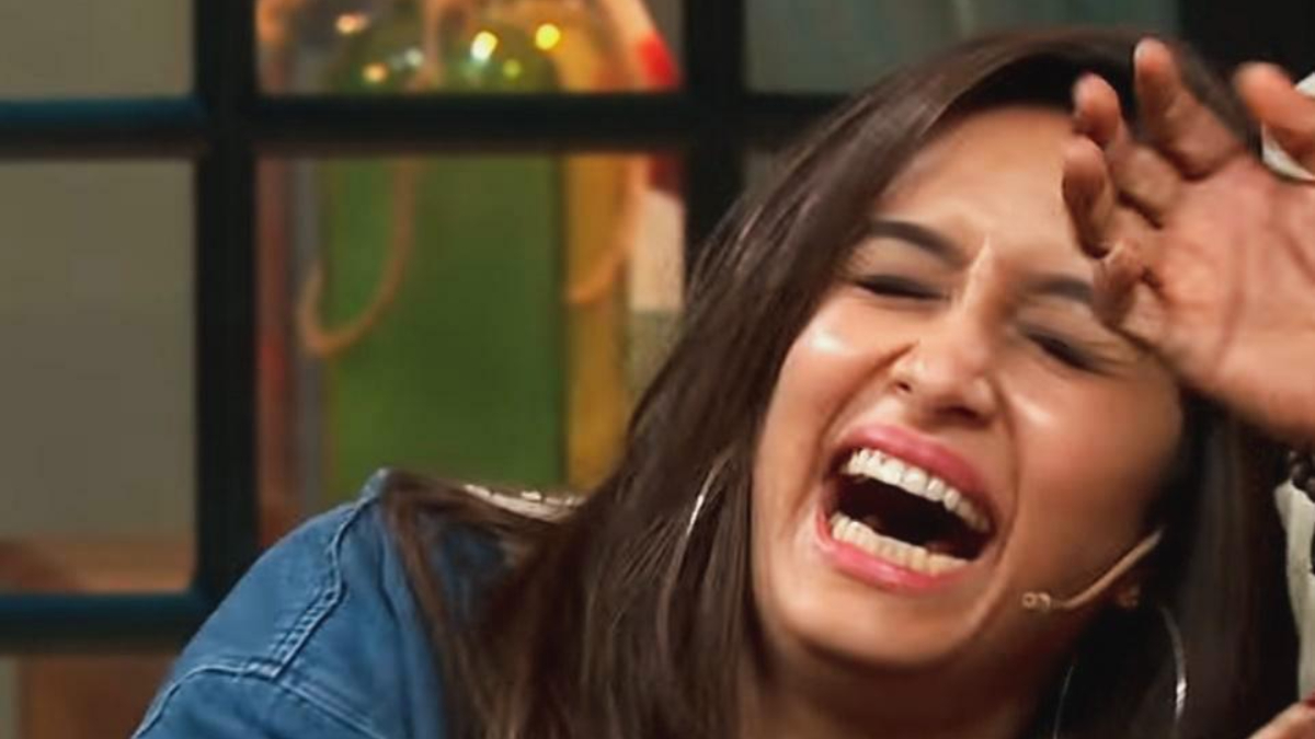 'Stree 2' producer Dinesh Vijan trolled for saying 'Shraddha Kapoor laughs like a witch,' netizens say 'You promote the film on her name and then...' 'Stree 2' producer Dinesh Vijan trolled for saying 'Shraddha Kapoor laughs like a witch,' netizens say 'You promote the film on her name and then...'