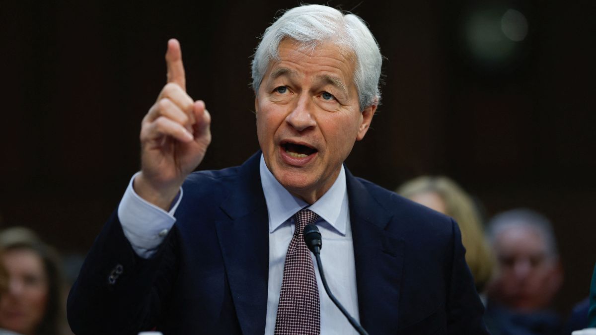 Trump's tariffs could hurt US credibility, says the man Trump listens to Trump's tariffs could hurt US credibility, says the man Trump listens to