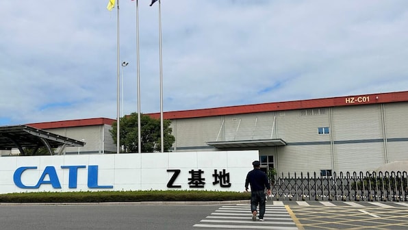 DeepSeek moment for EVs? China’s battery giant unveils cell that can run 520 km on 5-minute charge