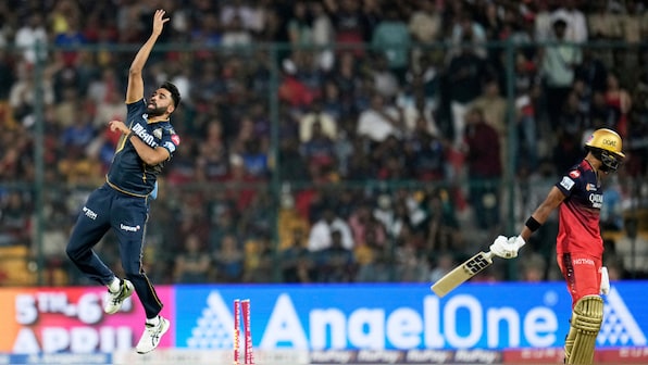 RCB vs GT: Mohammed Siraj sizzles on emotional Chinnaswamy return as Gujarat crush hosts