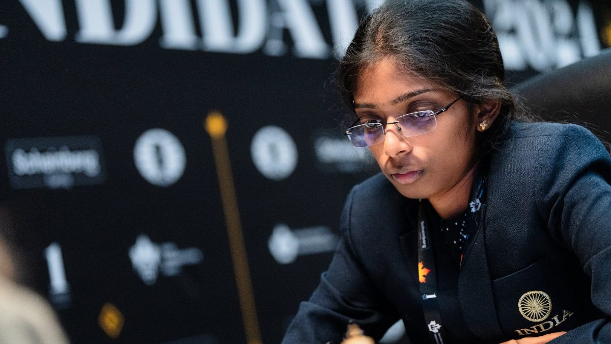 R Vaishali beat former world champion Mariya Muzychuk of Ukraine and jumped into joint lead. Image: FIDE R Vaishali beat former world champion Mariya Muzychuk of Ukraine and jumped into joint lead. Image: FIDE