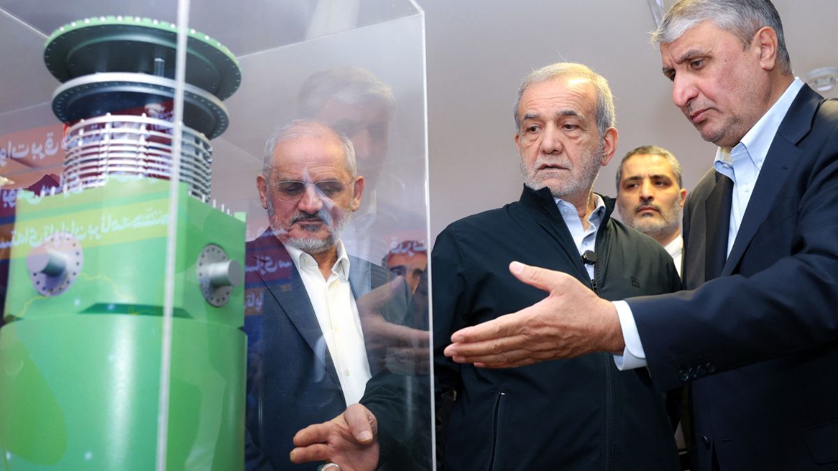 US, Iran edge closer to nuclear deal in rare Oman talks, agree to resume next week US, Iran edge closer to nuclear deal in rare Oman talks, agree to resume next week