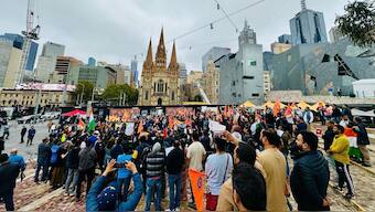 Indian community protests in Melbourne, Australia against the Pahalgam attack. 