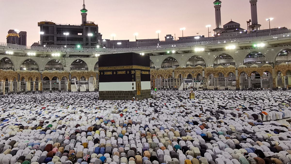 Muslims pray at the Grand Mosque during the annual Hajj pilgrimage in their holy city of Mecca, Saudi Arabia August 8, 2019. File Photo/Reuters Muslims pray at the Grand Mosque during the annual Hajj pilgrimage in their holy city of Mecca, Saudi Arabia August 8, 2019. File Photo/Reuters