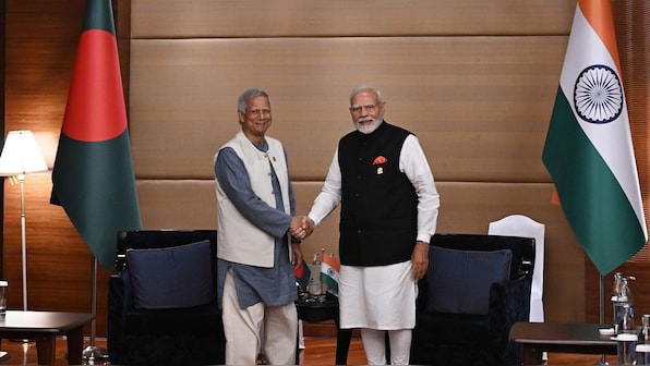 Yunus Urges PM Modi to Stop Hasina’s Speeches from India, Modi Says “Can’t Control Social Media”