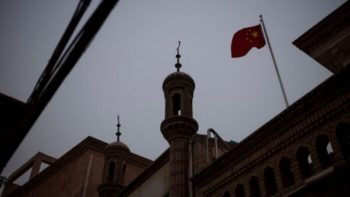 The Chinese national flag flies over a mosque in the old city in Kashgar, Xinjiang Uyghur Autonomous Region, China, May 4, 2021. Picture taken May 4, 2021. Source: Reuters The Chinese national flag flies over a mosque in the old city in Kashgar, Xinjiang Uyghur Autonomous Region, China, May 4, 2021. Picture taken May 4, 2021. Source: Reuters