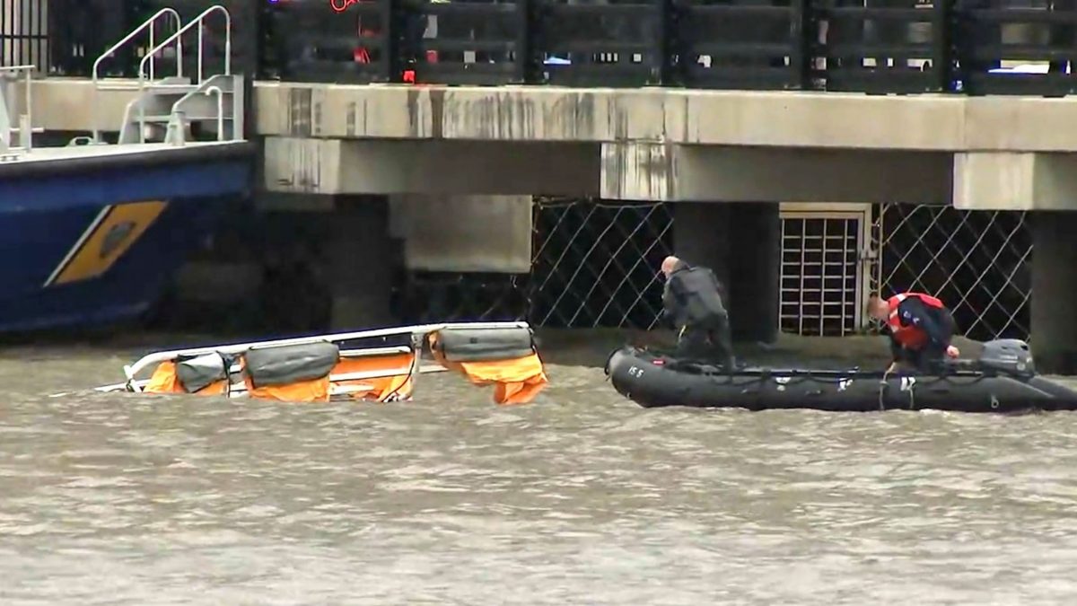 Video: Six killed as tourist helicopter crashes into New York City's Hudson. Image: AP Video: Six killed as tourist helicopter crashes into New York City's Hudson. Image: AP