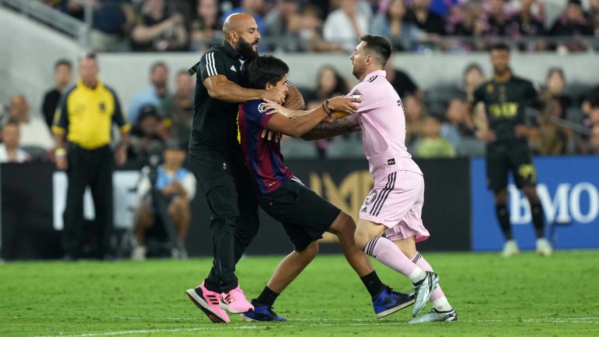 Explained: Why Lionel Messi's personal bodyguard is banned from sidelines during Inter Miami matches? Explained: Why Lionel Messi's personal bodyguard is banned from sidelines during Inter Miami matches?
