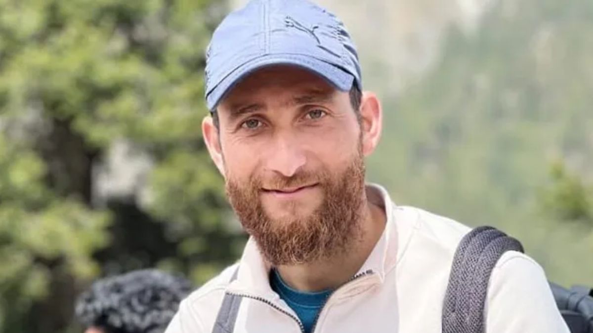 The 30-year-old Kashmiri guide, Nazakat Ahmad Shah, risked his own safety during the Pahalgam terror attack to to protect the people he had been hosting. Image courtesy: X  The 30-year-old Kashmiri guide, Nazakat Ahmad Shah, risked his own safety during the Pahalgam terror attack to to protect the people he had been hosting. Image courtesy: X