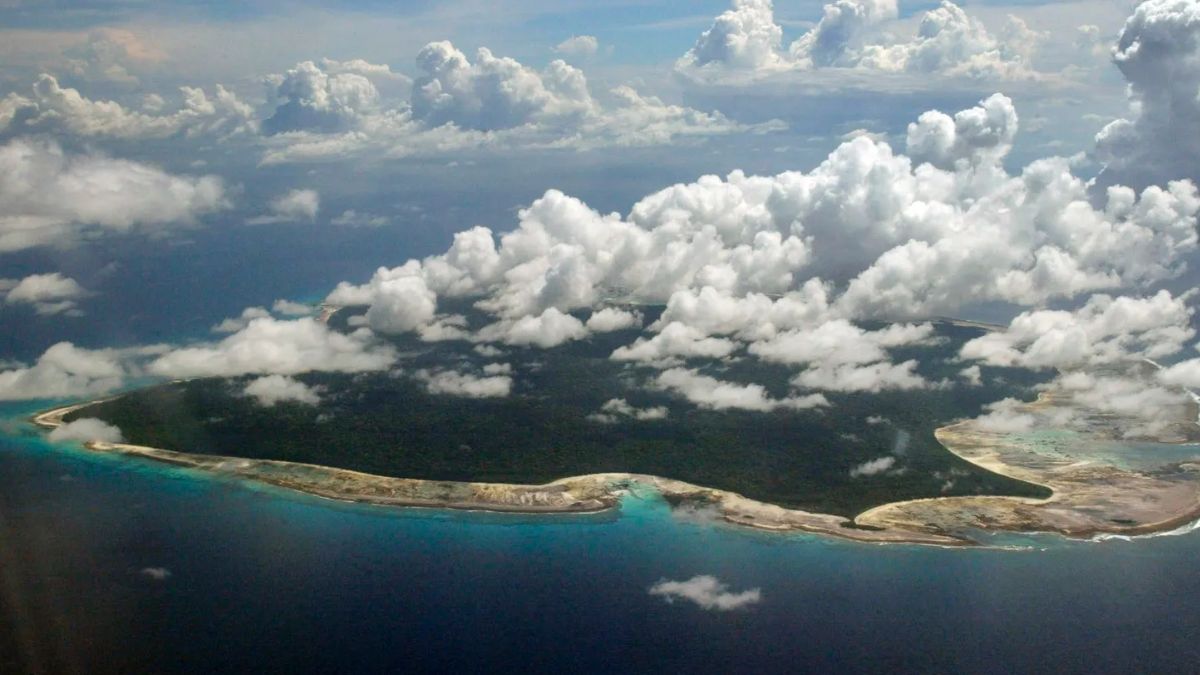 Coconut & Cola: How a US man attempted contact with 'most isolated tribe' in Andaman Coconut & Cola: How a US man attempted contact with 'most isolated tribe' in Andaman