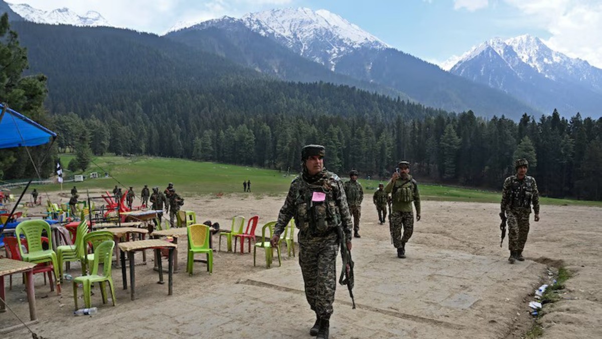 Did Pahalgam terrorists use Chinese satphone and apps to navigate? Did Pahalgam terrorists use Chinese satphone and apps to navigate?