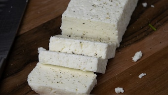 Fake paneer—often called artificial or analogue paneer—is essentially a lookalike of the real thing. It’s designed to resemble traditional dairy paneer in appearance, texture, and even taste, but without using actual milk in full. Image for Representation. Pixabay