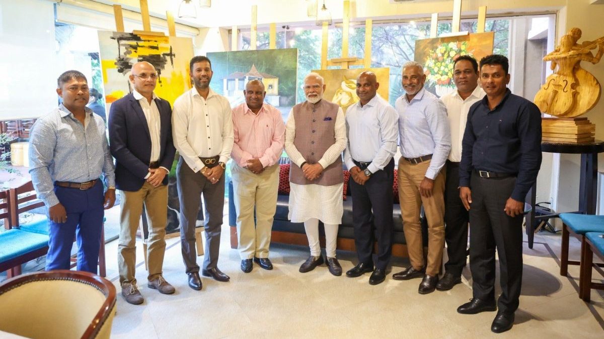 PM Modi met the 1996 World Cup-winning team in Sri Lanka on Saturday. Image: X/Modi PM Modi met the 1996 World Cup-winning team in Sri Lanka on Saturday. Image: X/Modi