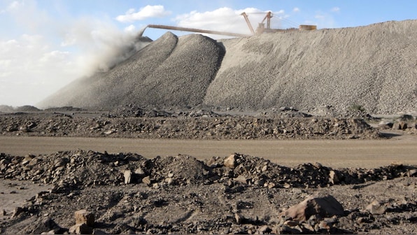 What are the different kinds of rare earth minerals and what are they used for?