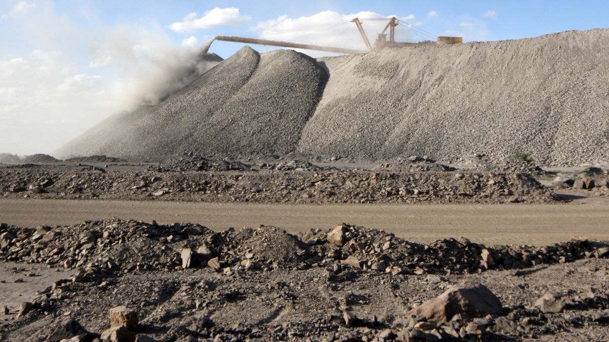Zijin Mining Leads Chinese Overseas Acquisition Surge
