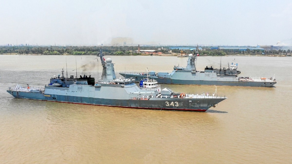 The ships – Rezkiy, Hero of the Russian Federation Aldar Tsydenzhapov and Pechenga – arrived at Chittagong Port. Image courtesy: X The ships – Rezkiy, Hero of the Russian Federation Aldar Tsydenzhapov and Pechenga – arrived at Chittagong Port. Image courtesy: X