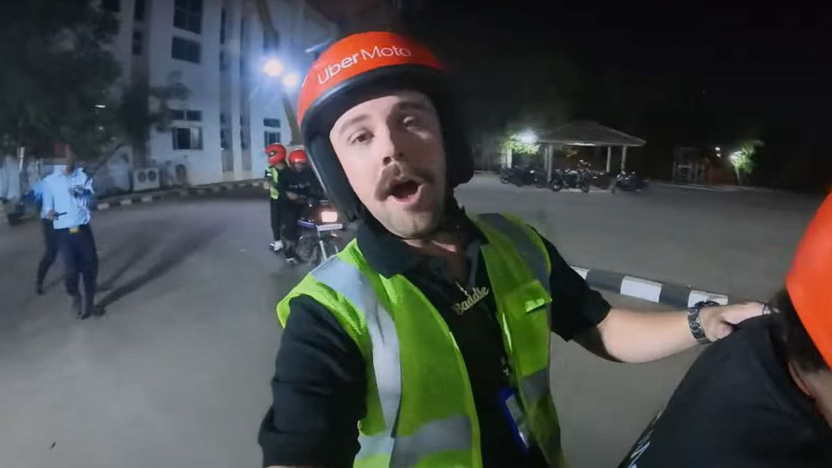 Travis Head in the controversial ad that caused RCB to drag Uber to court. Image: Uber/YT Travis Head in the controversial ad that caused RCB to drag Uber to court. Image: Uber/YT