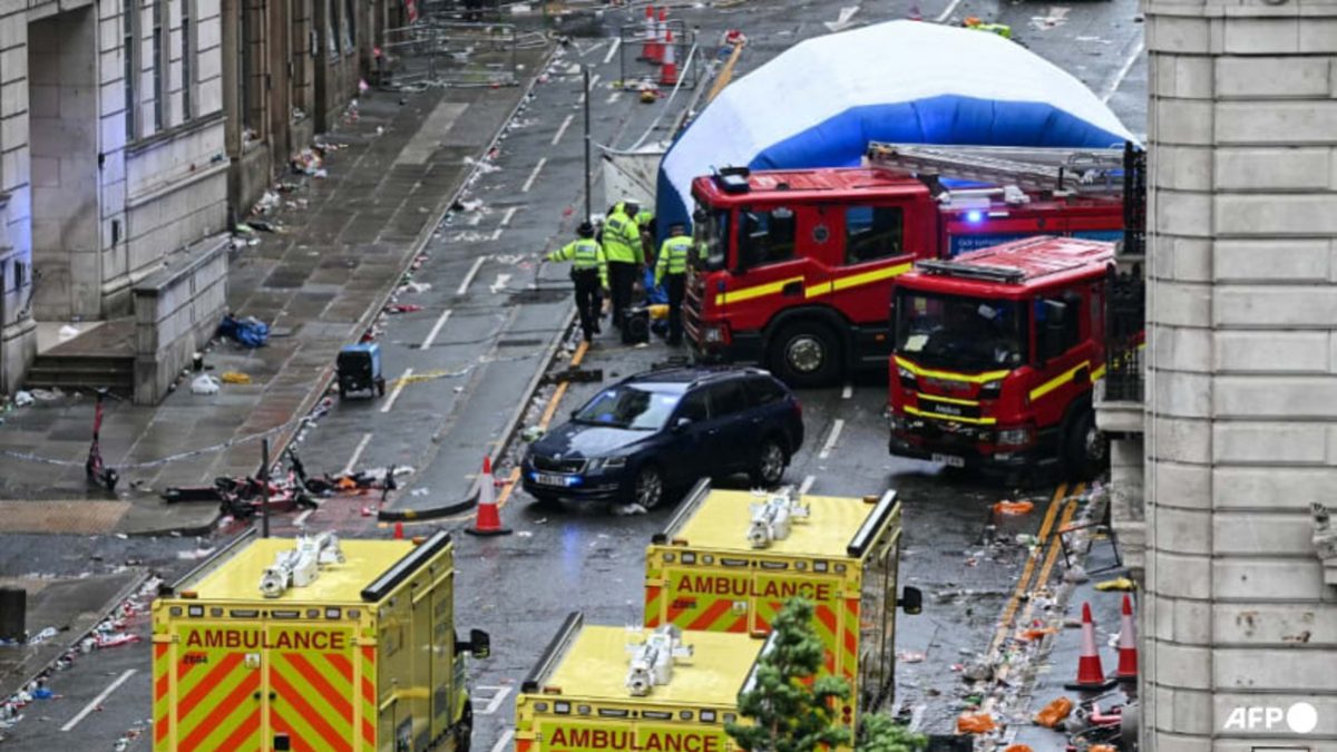 47 injured as Car ploughs into Liverpool FC victory parade, driver arrested.  Image: AFP 47 injured as Car ploughs into Liverpool FC victory parade, driver arrested.  Image: AFP