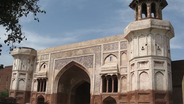 Sarai Amanat Khan: Forgotten Mughal inn that once connected Agra to Lahore