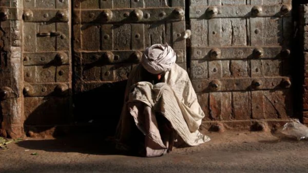Saudi Arabia has deported over 5,000 Pakistani beggars, interior minister tells parliament