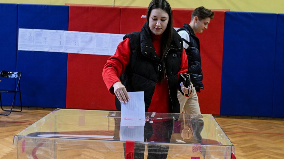 A woman votes during the first round of Poland's presidential election at a polling station in Warsaw, Poland. Reuters A woman votes during the first round of Poland's presidential election at a polling station in Warsaw, Poland. Reuters