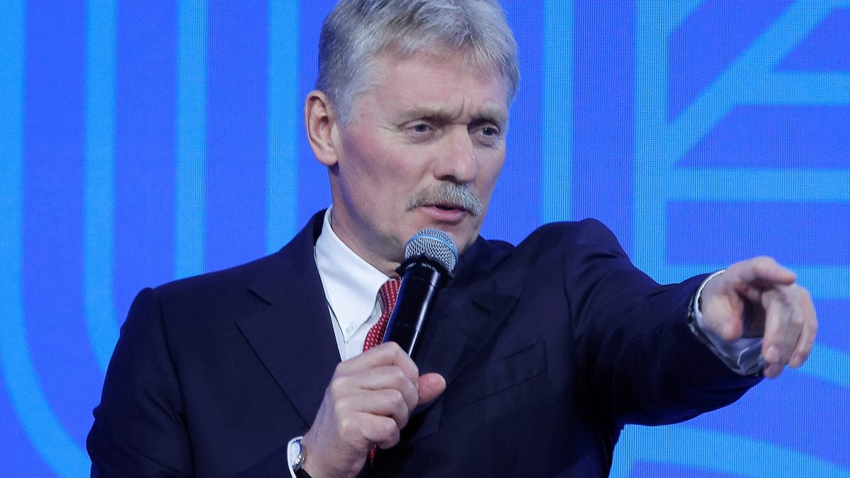 Kremlin says no decision yet on talks venue, rejects delay accusations