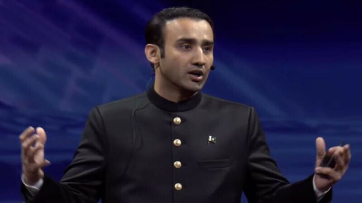 Is Pakistan heading from rupee crash to blockchain blunder? Minister visits El Salvador for crypto push Is Pakistan heading from rupee crash to blockchain blunder? Minister visits El Salvador for crypto push