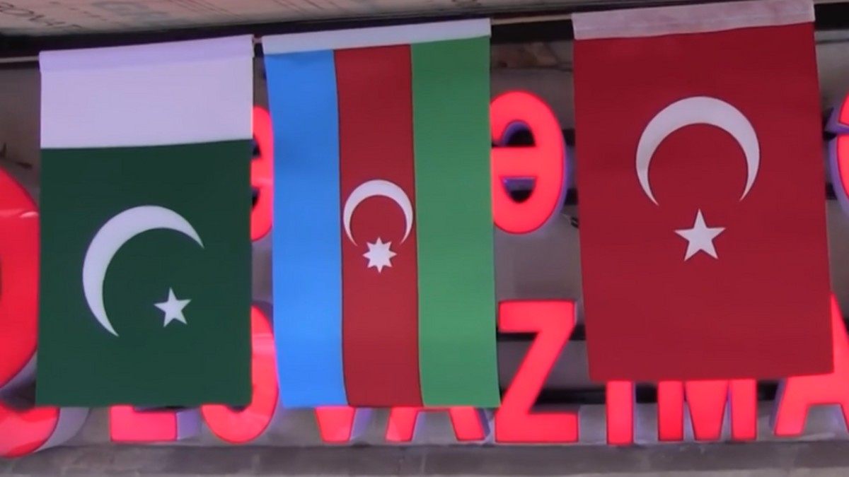 Indian globe trotters 'punish' Pakistan-backers Azerbaijan, Turkey: May-August tourism data Indian globe trotters 'punish' Pakistan-backers Azerbaijan, Turkey: May-August tourism data