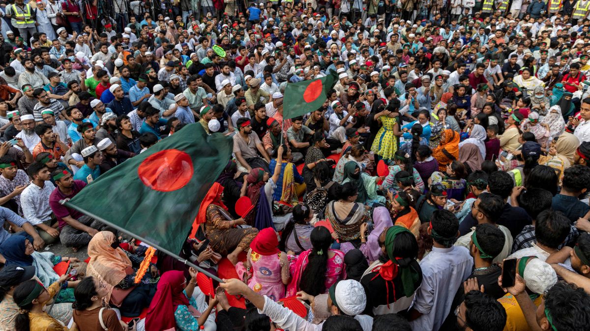 Protesters block Shahbagh Square demanding the ban of the Bangladesh Awami League, the former ruling party, in Dhaka, Bangladesh, May 10, 2025. File Image/Reuters Protesters block Shahbagh Square demanding the ban of the Bangladesh Awami League, the former ruling party, in Dhaka, Bangladesh, May 10, 2025. File Image/Reuters
