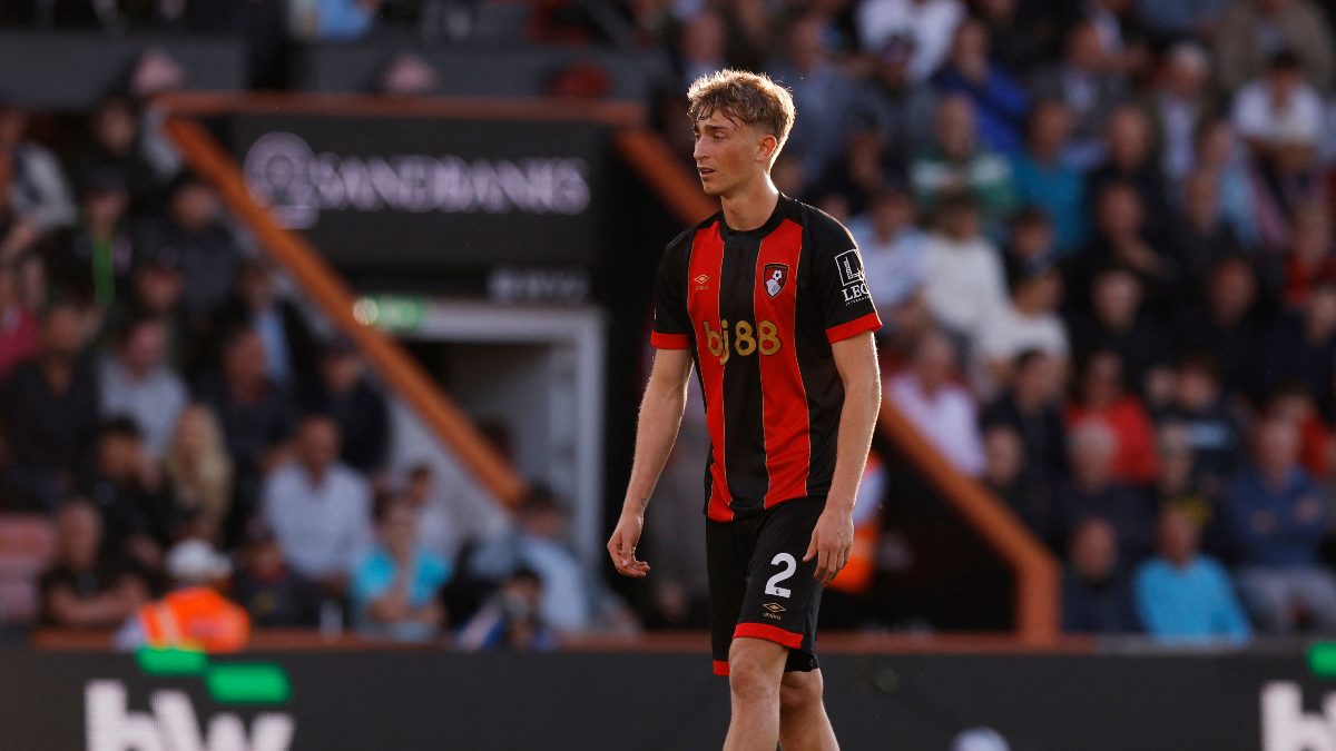 Real Madrid beat Chelsea to sign defender Dean Huijsen from Bournemouth Real Madrid beat Chelsea to sign defender Dean Huijsen from Bournemouth