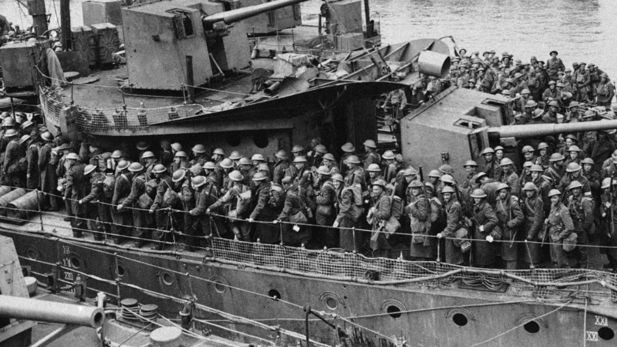 Troops of the British Expeditionary Force landed from a destroyer at a British Port on June 1, 1940 after being evacuated following heroic fighting from Flanders. File image/AP Troops of the British Expeditionary Force landed from a destroyer at a British Port on June 1, 1940 after being evacuated following heroic fighting from Flanders. File image/AP
