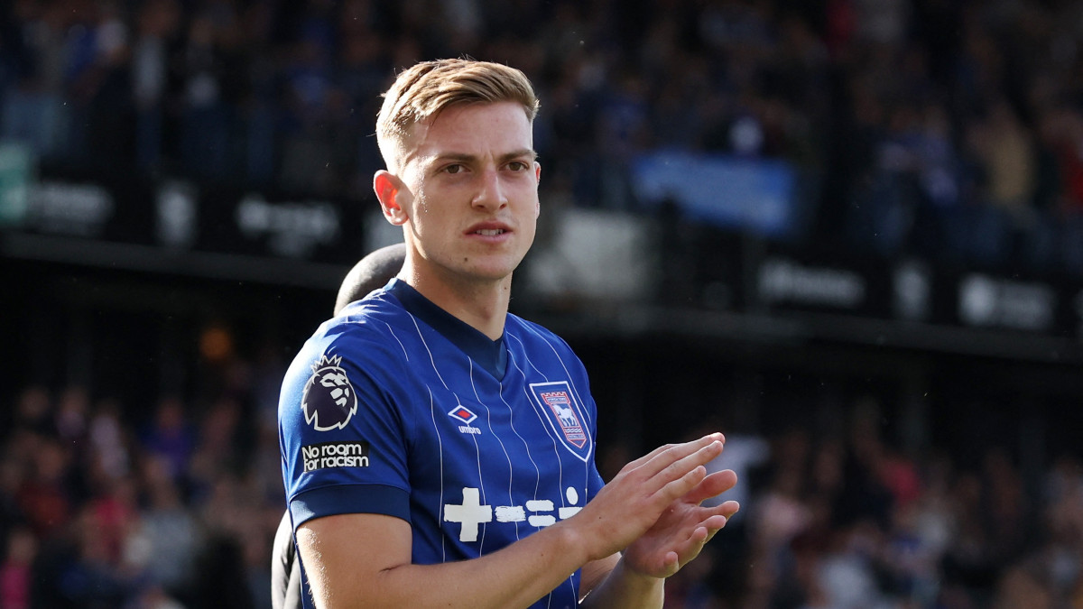 Another blow for United with Liam Delap set for Chelsea move despite agreeing personal terms with Old Trafford Another blow for United with Liam Delap set for Chelsea move despite agreeing personal terms with Old Trafford