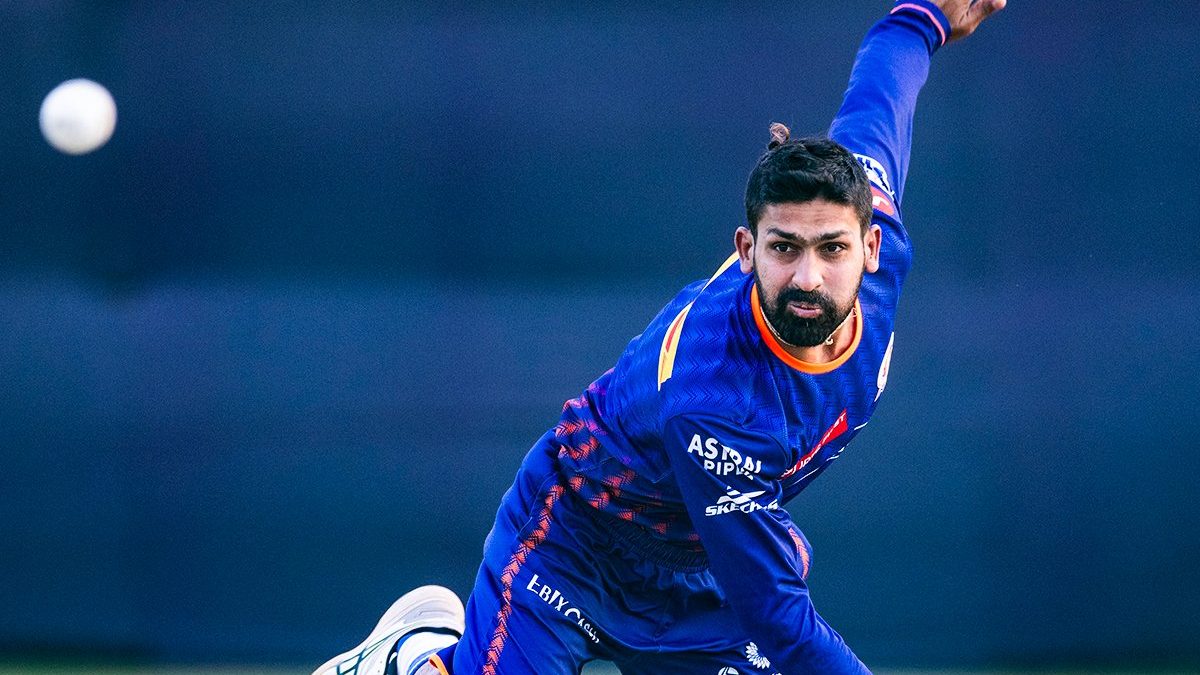 IPL 2025: Who is Mumbai Indians' new spinner Raghu Sharma, the replacement for Vignesh Puthur? IPL 2025: Who is Mumbai Indians' new spinner Raghu Sharma, the replacement for Vignesh Puthur?