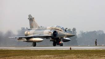 Indian Air Force's Mirage 2000 fighter jet lands on the Purvanchal Expressway in Sultanpur, Uttar Pradesh, India, November 16, 2021. File Image/Reuters