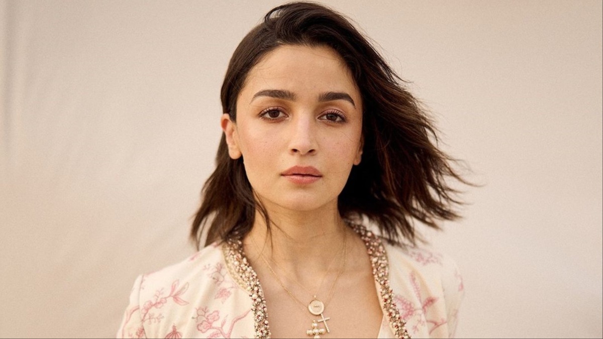 Amid India-Pakistan conflict, Alia Bhatt shares a touching post for Indian soldiers: 'There's a certain stillness in the air when a nation...' Amid India-Pakistan conflict, Alia Bhatt shares a touching post for Indian soldiers: 'There's a certain stillness in the air when a nation...'