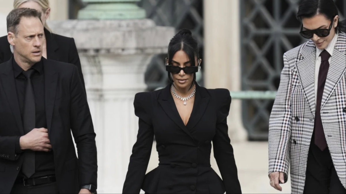 A Paris court will deliver the verdict in Kim Kardashian jewelry heist trial A Paris court will deliver the verdict in Kim Kardashian jewelry heist trial