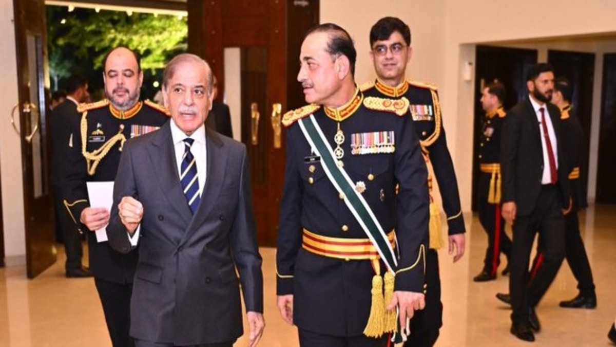 Pakistan: The land of delusion squeezed between two illegitimate power centres Pakistan: The land of delusion squeezed between two illegitimate power centres