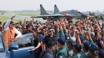 Prime Minister Narendra Modi visited Adampur airbase on Tuesday, a day after he made a speech to the nation on Operation Sindoor. Image: X/@narendramodi