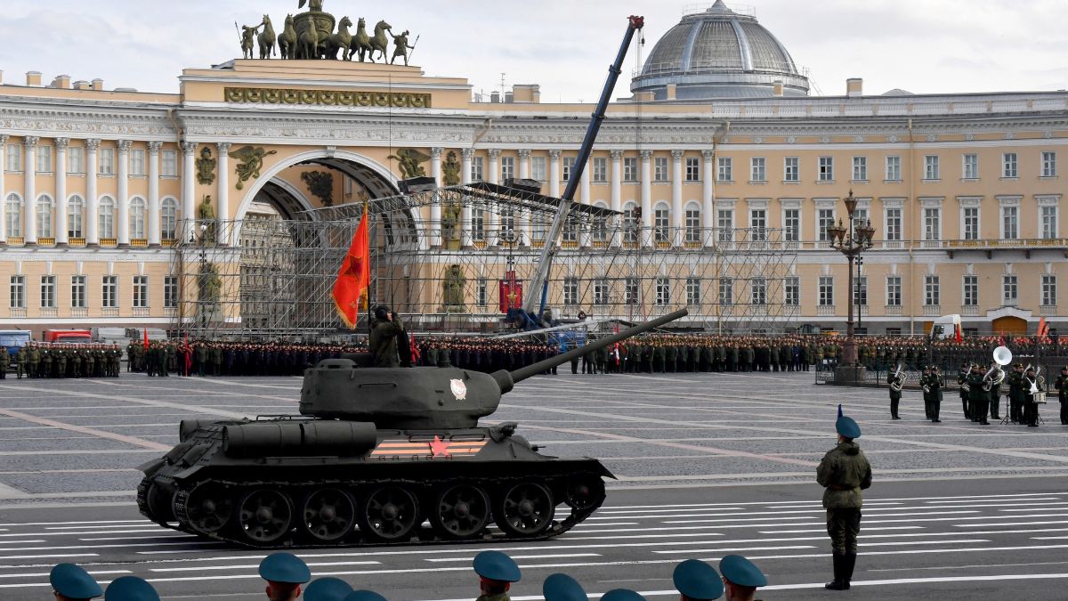 Participants take part in a rehearsal for the Victory Day military parade on Dvortsovaya Square in Saint Petersburg on April 30, 2025. Russia will celebrate the 80th anniversary of the 1945 victory over Nazi Germany on May 9. AFP Photo Participants take part in a rehearsal for the Victory Day military parade on Dvortsovaya Square in Saint Petersburg on April 30, 2025. Russia will celebrate the 80th anniversary of the 1945 victory over Nazi Germany on May 9. AFP Photo