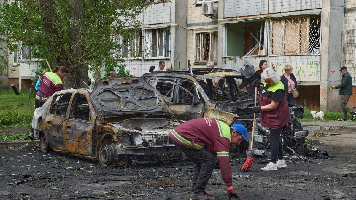 Zelenskyy says ceasefire possible anytime, but doubts Russia will honour Victory Day truce