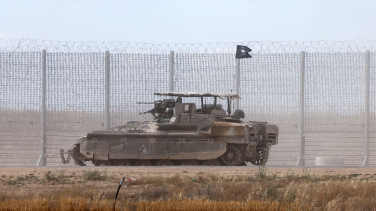 An Israeli tank takes position on Israel's border with the Gaza Srip on May 4, 2025. AFP Photo An Israeli tank takes position on Israel's border with the Gaza Srip on May 4, 2025. AFP Photo