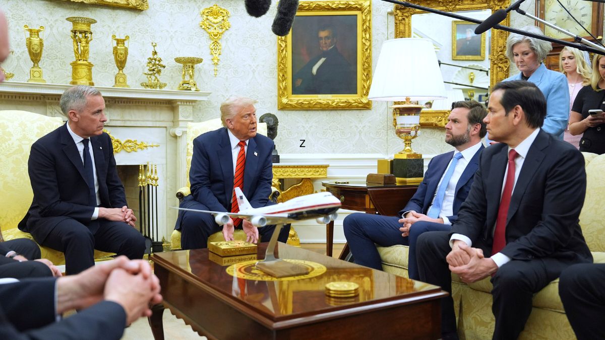 President Donald Trump meets Canadian Prime Minister Mark Carney in the Oval Office of the White House, Tuesday, May 6, 2025, in Washington. (AP Photo) President Donald Trump meets Canadian Prime Minister Mark Carney in the Oval Office of the White House, Tuesday, May 6, 2025, in Washington. (AP Photo)