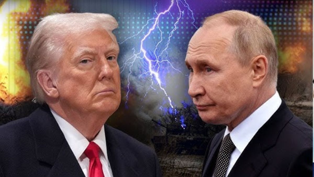 US President Donald Trump (R) and Russian President Vladimir Putin (L). FIle Image US President Donald Trump (R) and Russian President Vladimir Putin (L). FIle Image