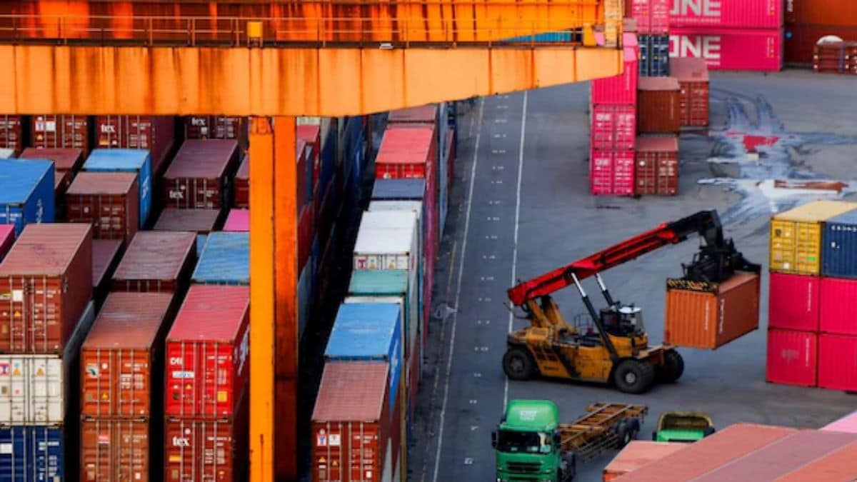 Taiwan to buy more US oil, gas and farm goods as Trump tariff looms