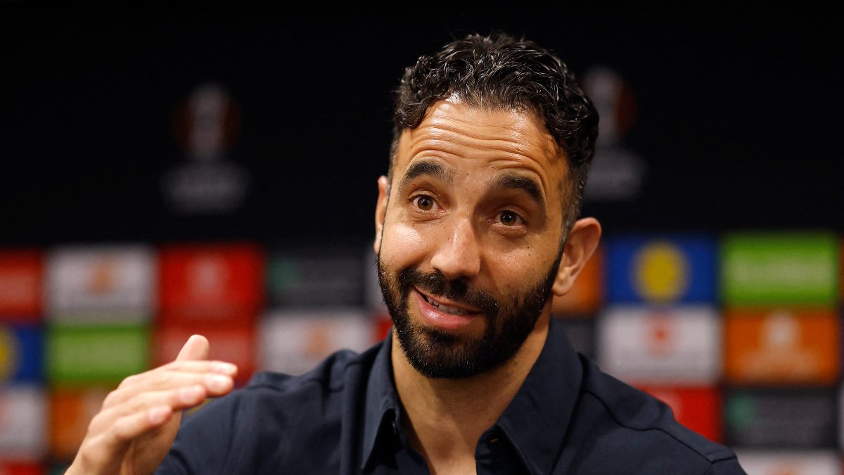 Manchester United eye new midfielder as Ruben Amorim looks to fix key problem: Report Manchester United eye new midfielder as Ruben Amorim looks to fix key problem: Report